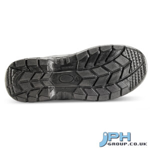 COMPOSITE CHUKKA BLACK BOOT
